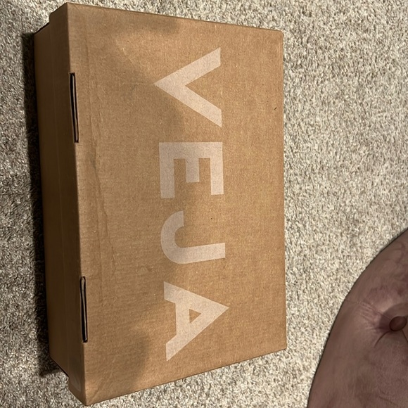 Veja black high top sneakers - Picture 2 of 4